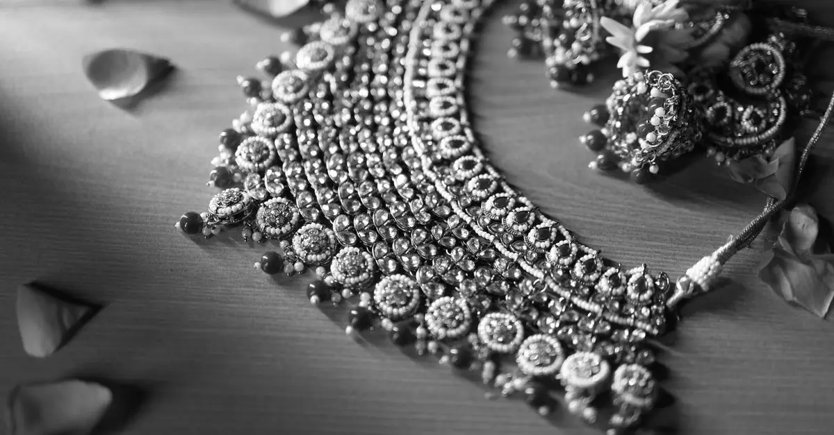 Guide des Bijoux Personnalisés: Uniques et Spéciaux