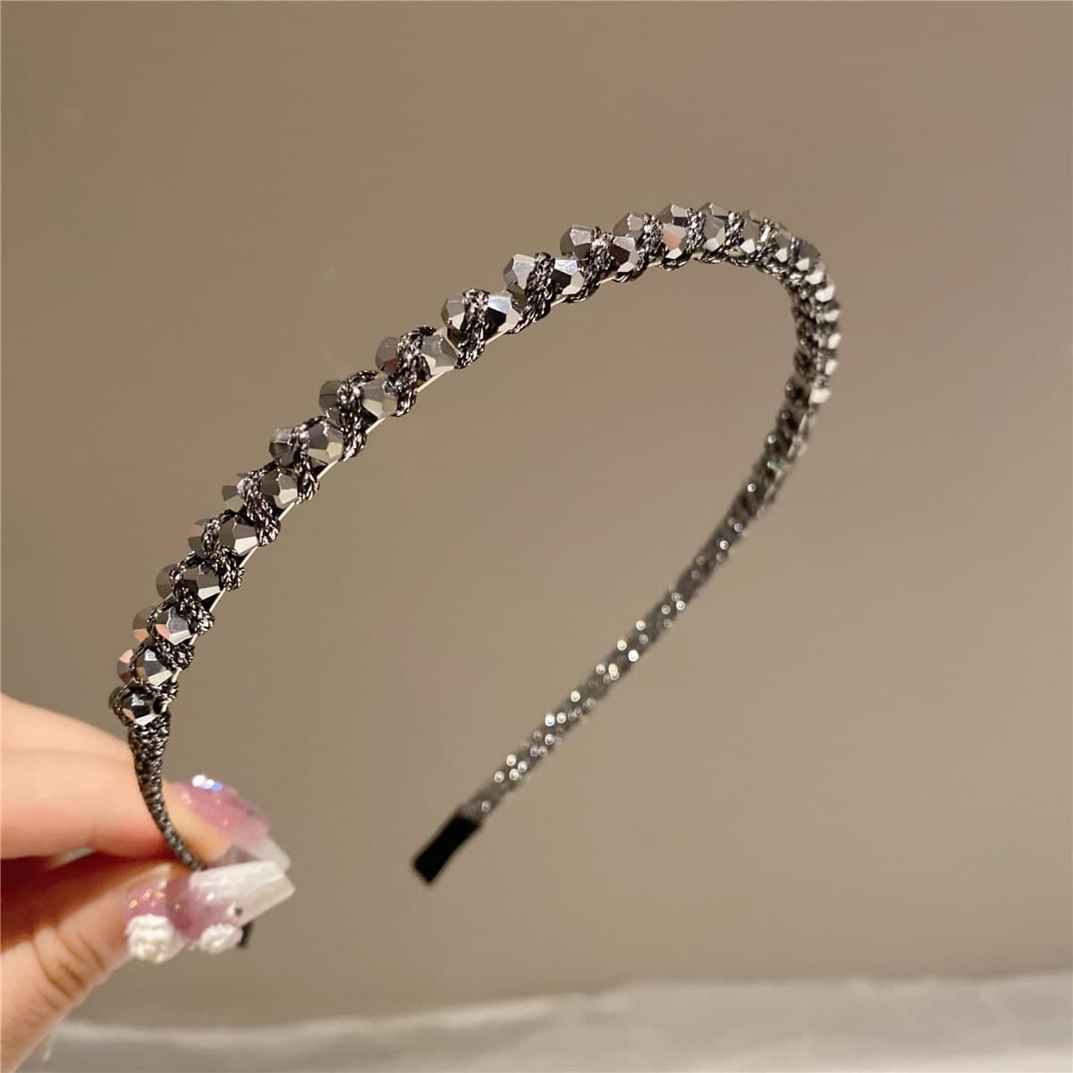 Accessoires Capillaires Vintage : Guide d'Achat